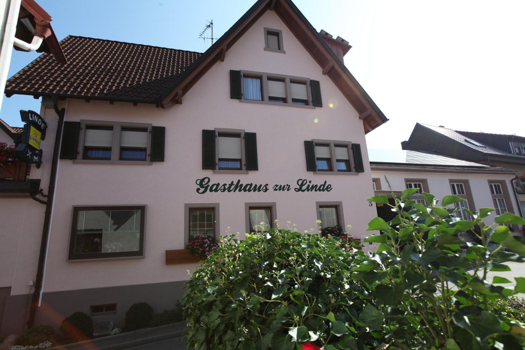 Hotel Zur Linde Lauf Luaran gambar